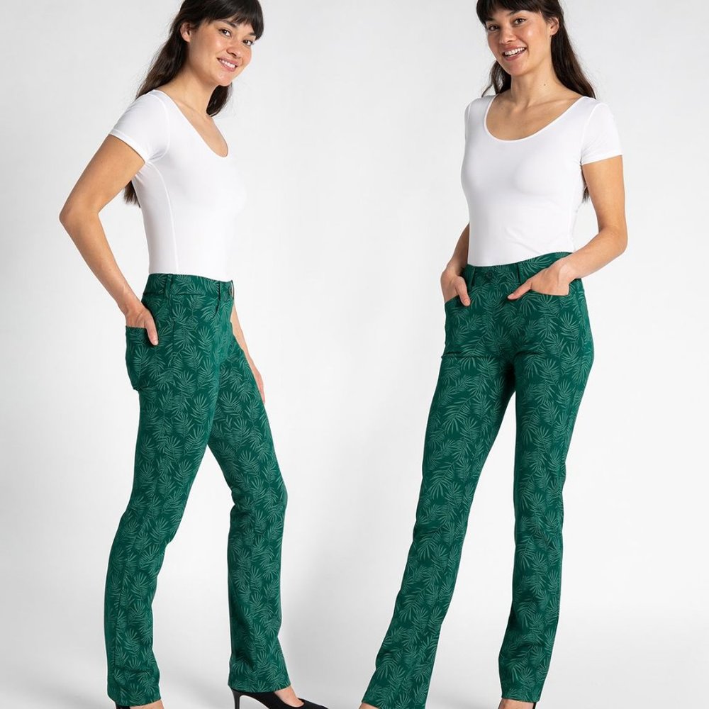 Betabrand | Straight-Leg | 7-Pocket Dress Pant Yoga Pants (Cabana) - Picture 6 of 6